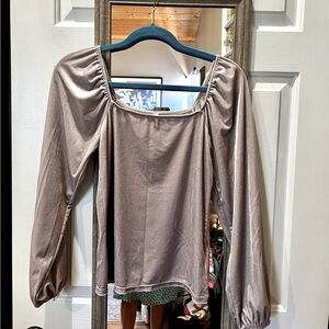 GAP VELVET PUFF SLEEVE BLOUSE
